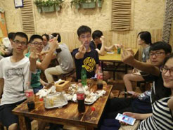 珙县烧烤加盟,学烧烤技术,开烧烤店多少钱疯狂烤翅加盟